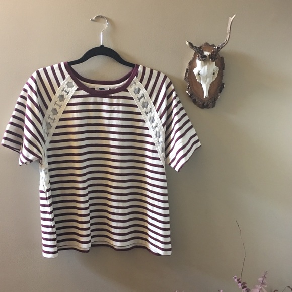 Old Navy Burgundy/Cream Striped Shirt NWT - Picture 1 of 4